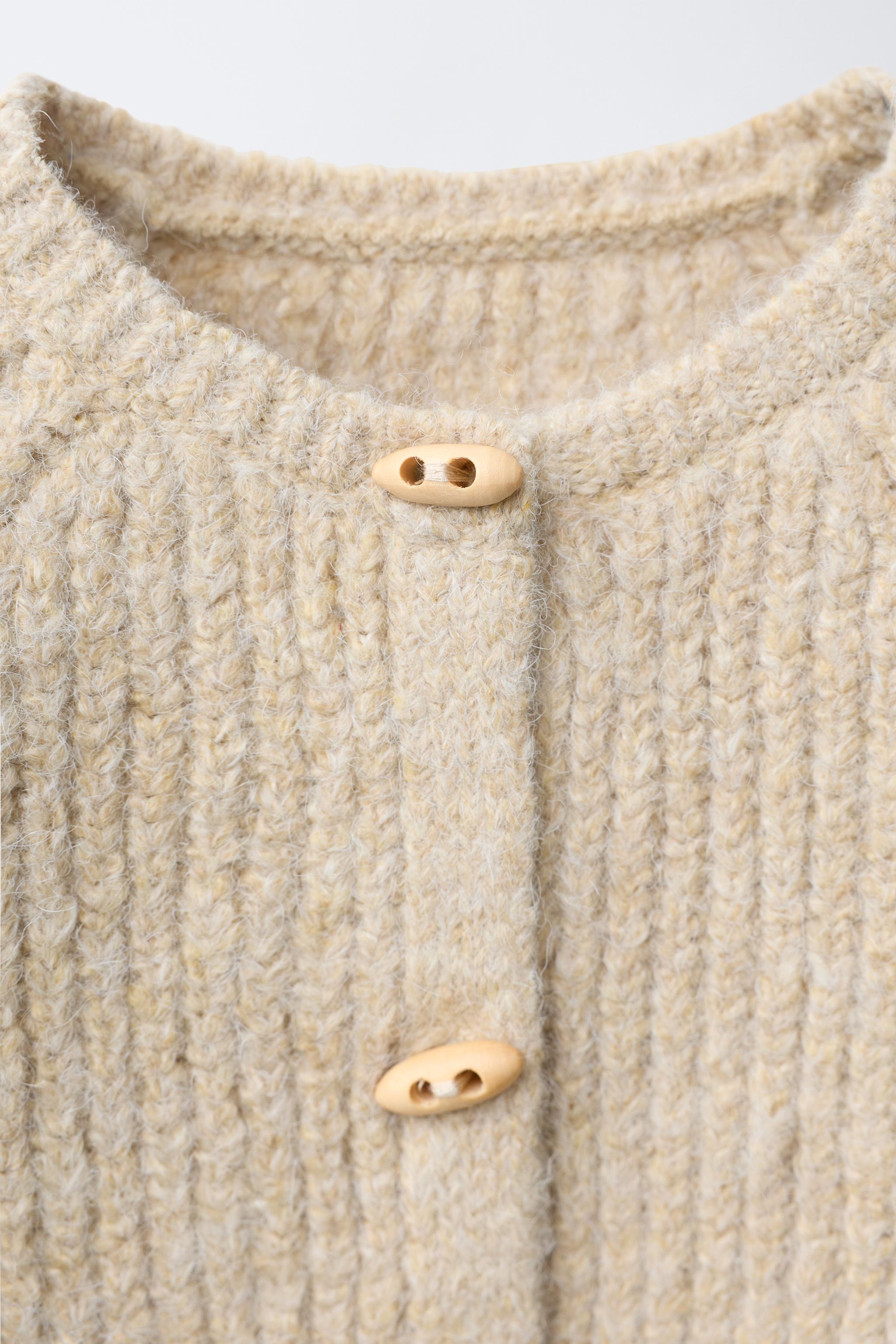TOGGLE CARDIGAN